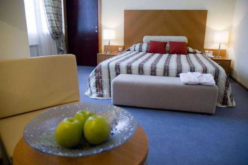 Hotel Tcc Plaza 斯科普里 客房 照片