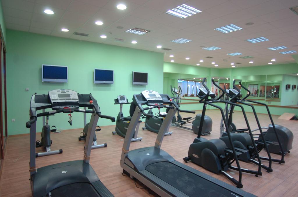 Hotel Tcc Plaza 斯科普里 外观 照片